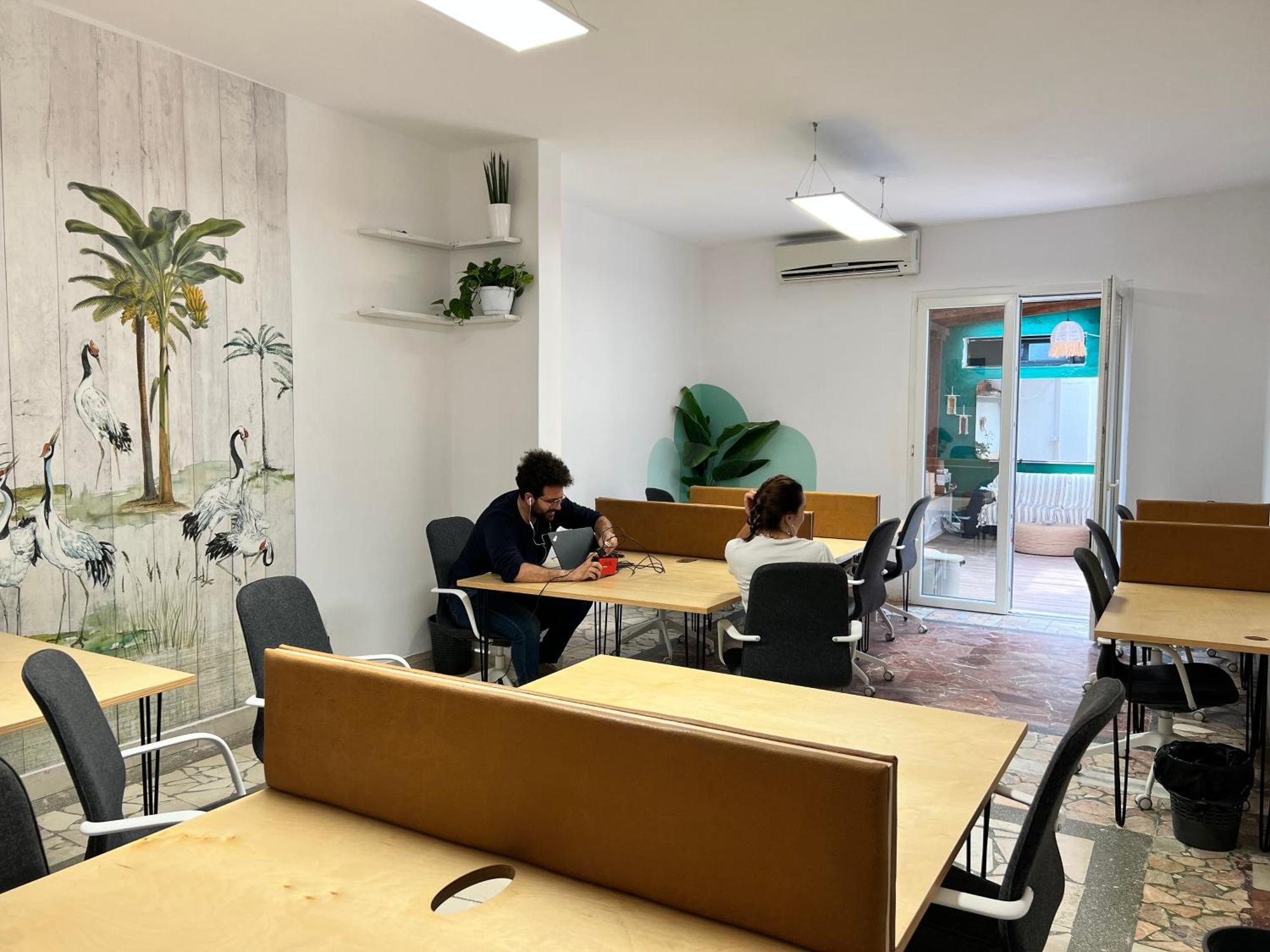 Trip'N'Hostel Chill Zone Tirana Bagian luar foto