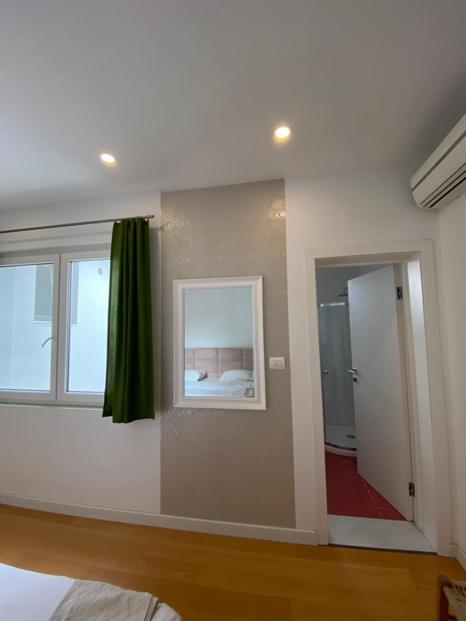 Trip'N'Hostel Chill Zone Tirana Bagian luar foto