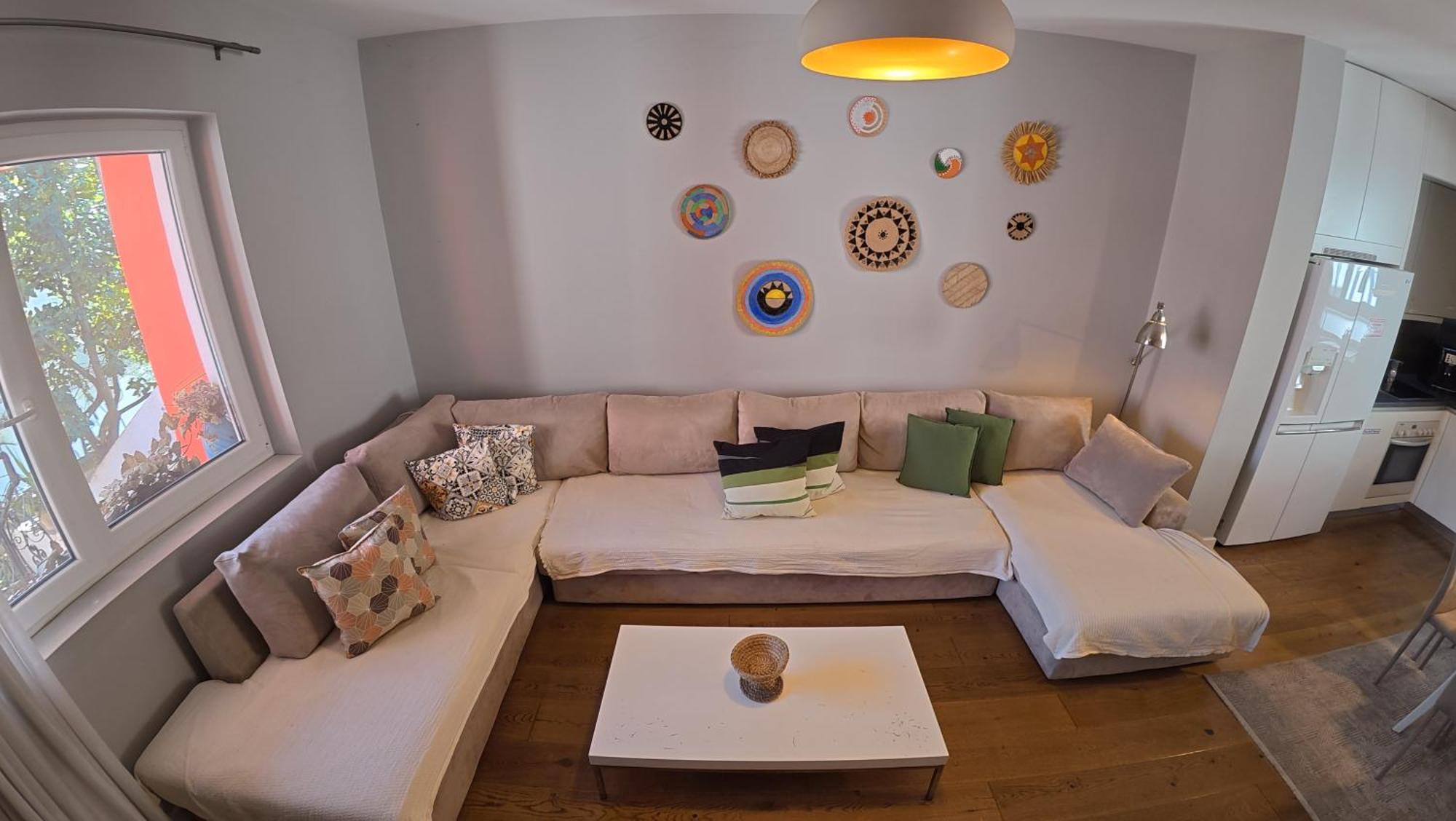 Trip'N'Hostel Chill Zone Tirana Bagian luar foto