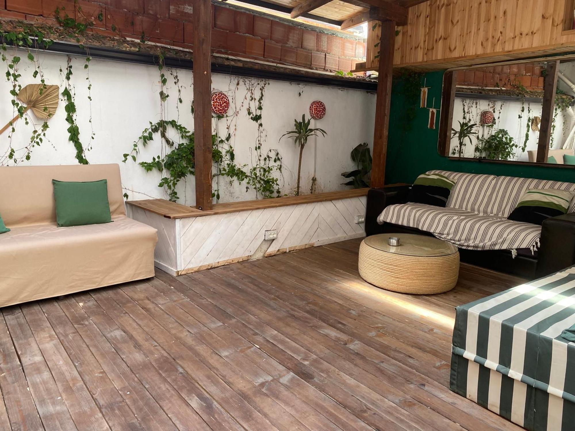 Trip'N'Hostel Chill Zone Tirana Bagian luar foto
